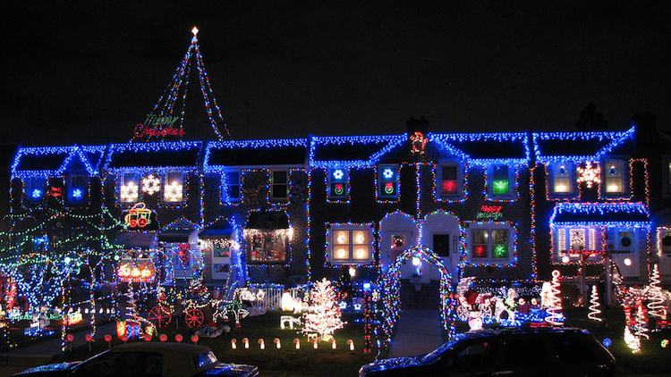 Greeby Street Christmas Lights 2022 Philadelphia Neighborhoods Show Off Holiday Spirit - Solo Real Estate, Inc.