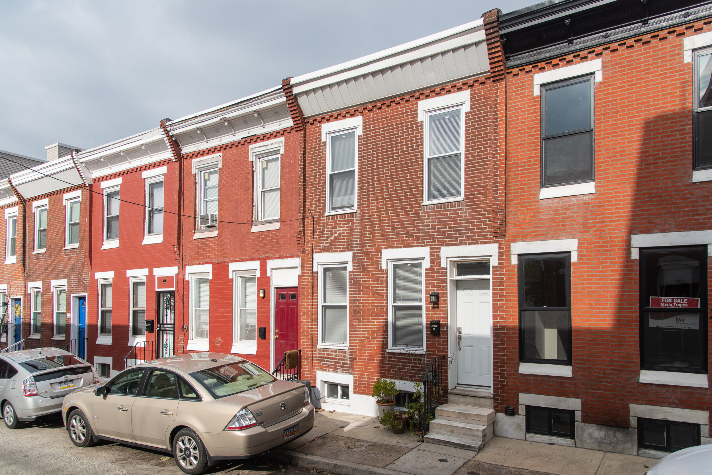 5 Brick Philadelphia Rowhomes 