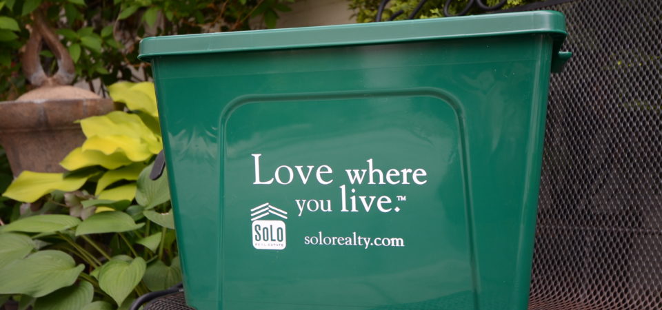 Solo Real Estate Recycling Bin