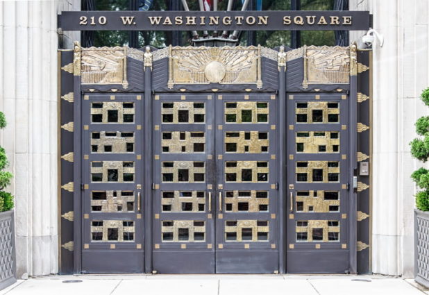 Ayer building door details. Image: Newyorkitecture