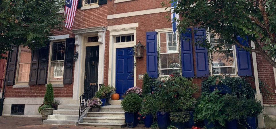 Philadelphia townhome with blue shutters