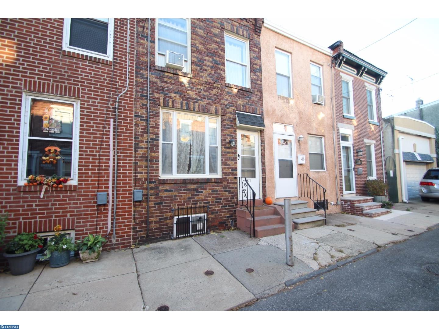 1572 E Hewson Street, Philadelphia, PA 19125