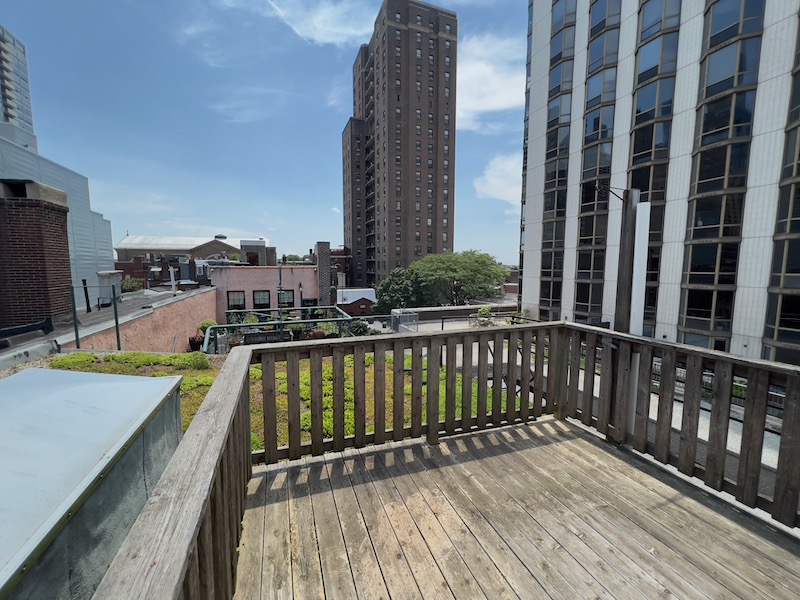 2016 Walnut St #4F, Philadelphia, PA 19103
