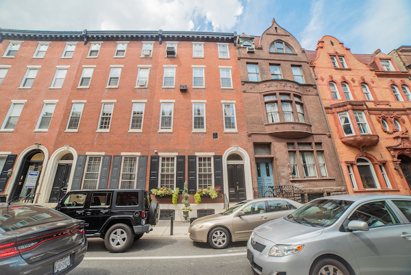 1927 Spruce St #3 Philadelphia, PA 19103