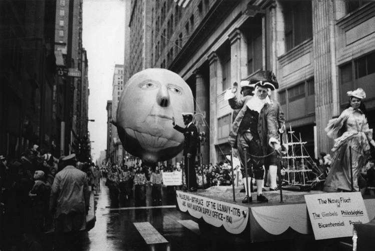 Gimbels Thanksgiving Day Parade, 1975.