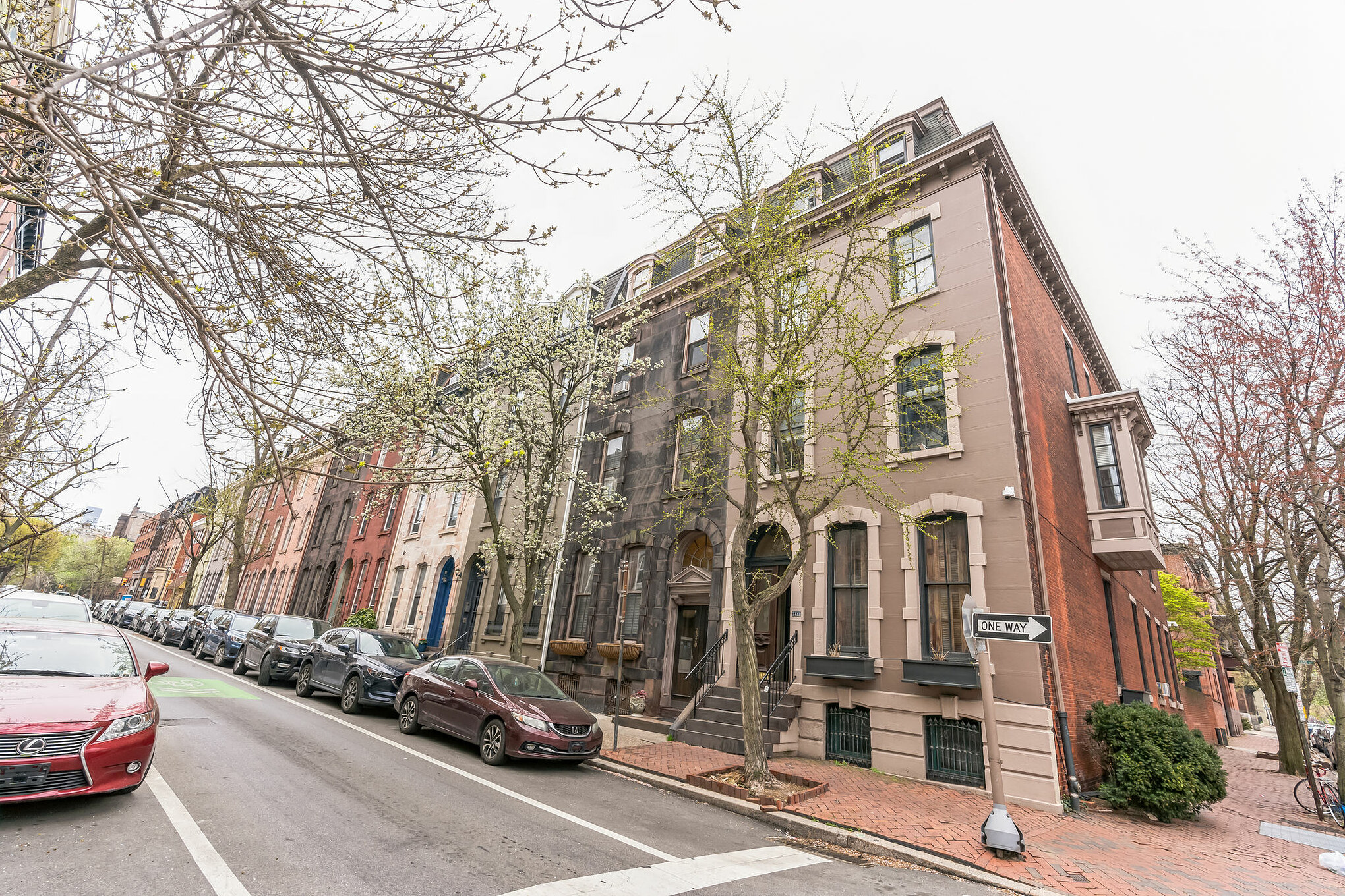 2320 Spruce Street #3R, Philadelphia, PA 19103