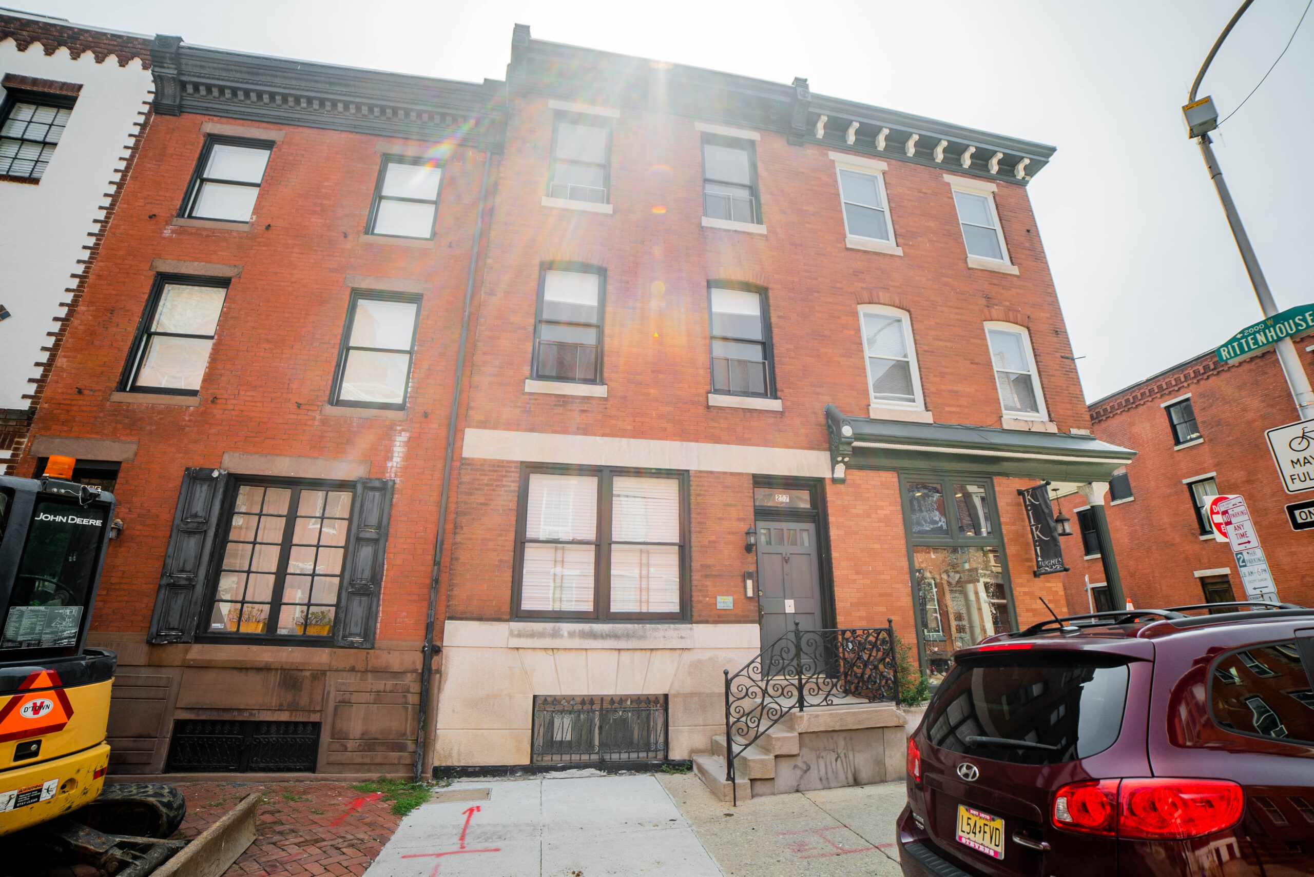 257 S 21st Street #3F, Philadelphia, PA 19103