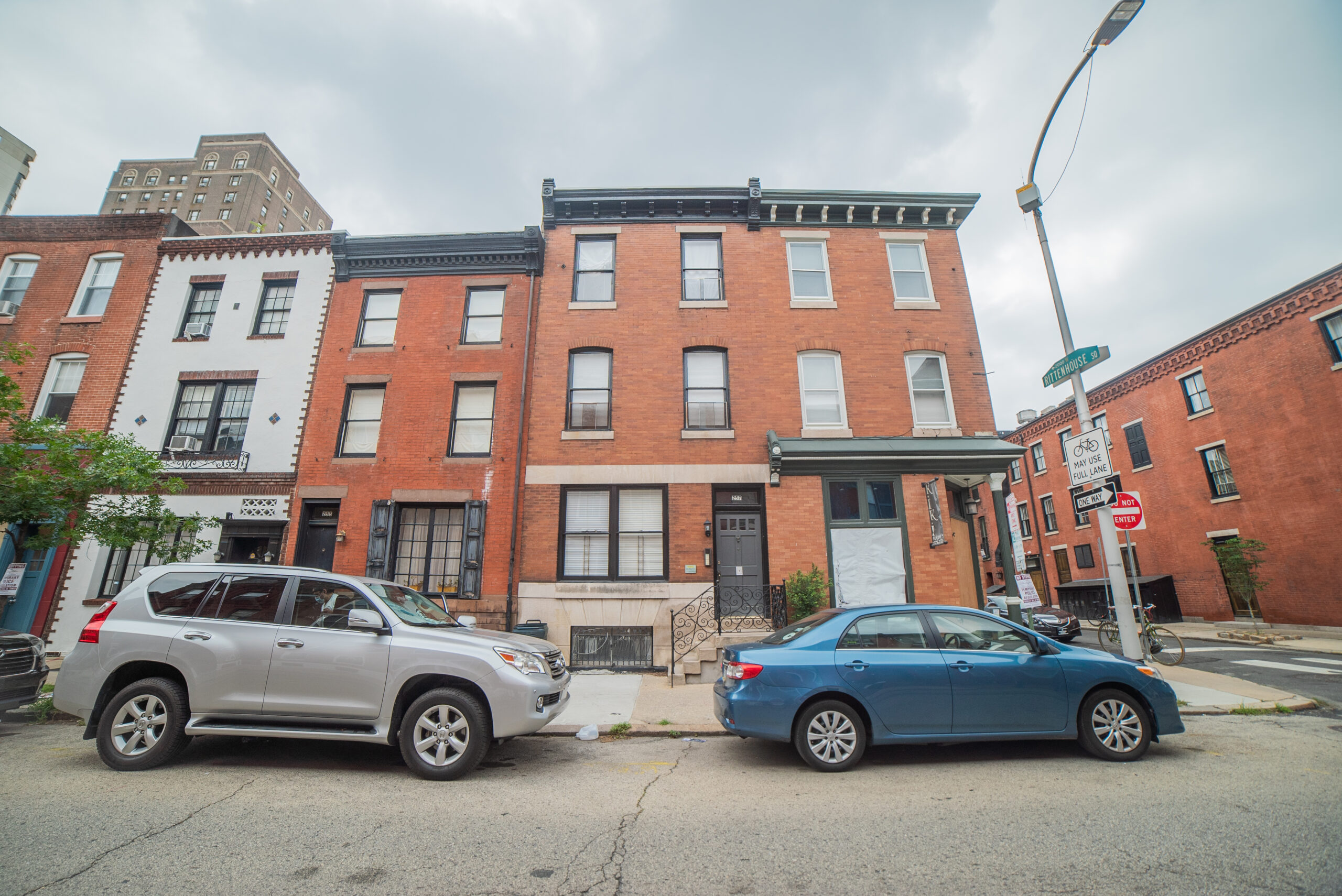 257 S 21st Street #2R, Philadelphia, PA 19103