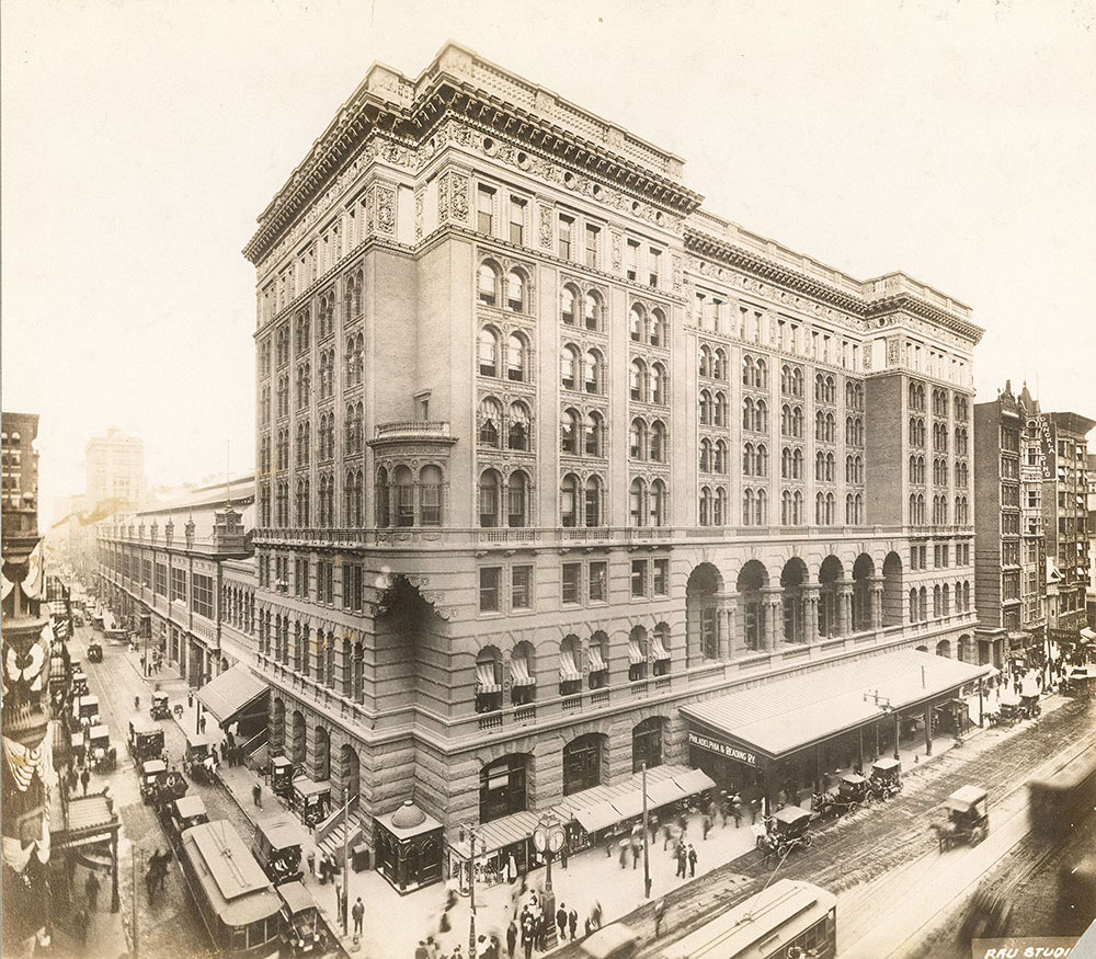 Reading Terminal, 1912 | Image: Print and Picture Collection, Free Library of Philadelphia