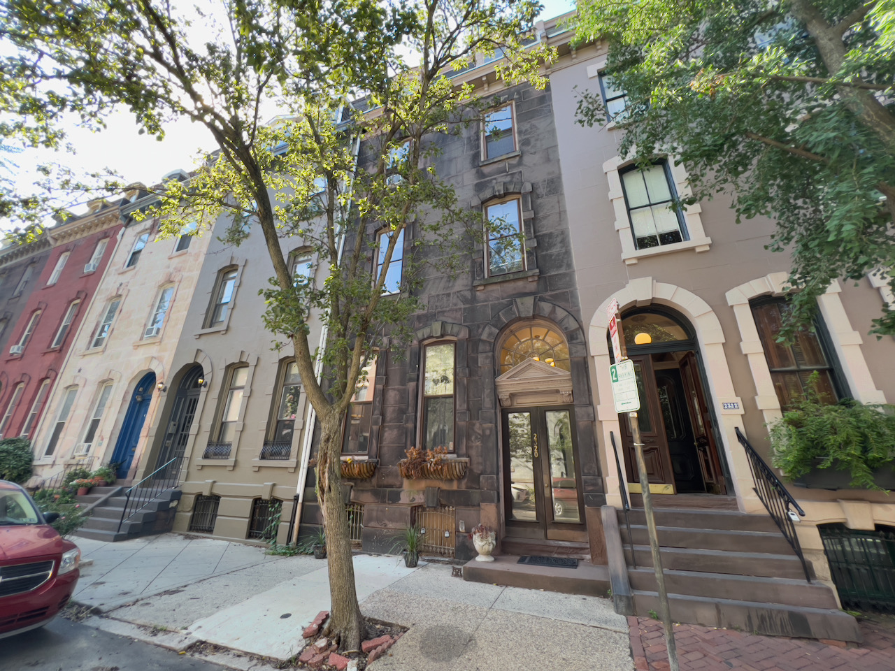 2320 Spruce Street #4, Philadelphia, PA 19103