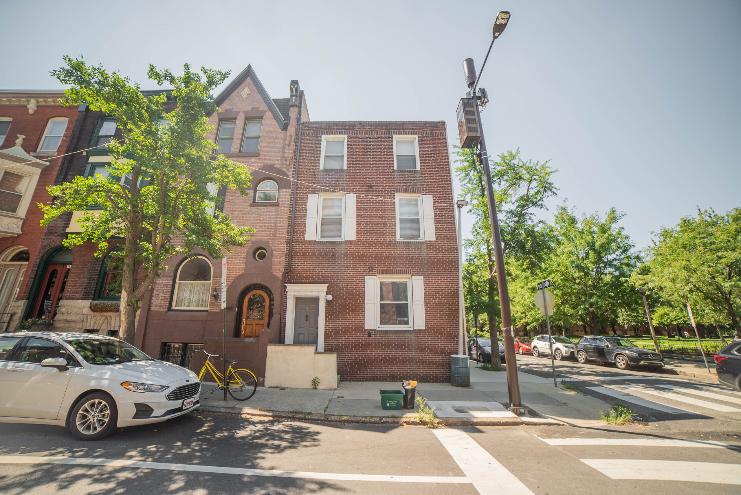 2430 Spruce Street #2F, Philadelphia, PA 19103