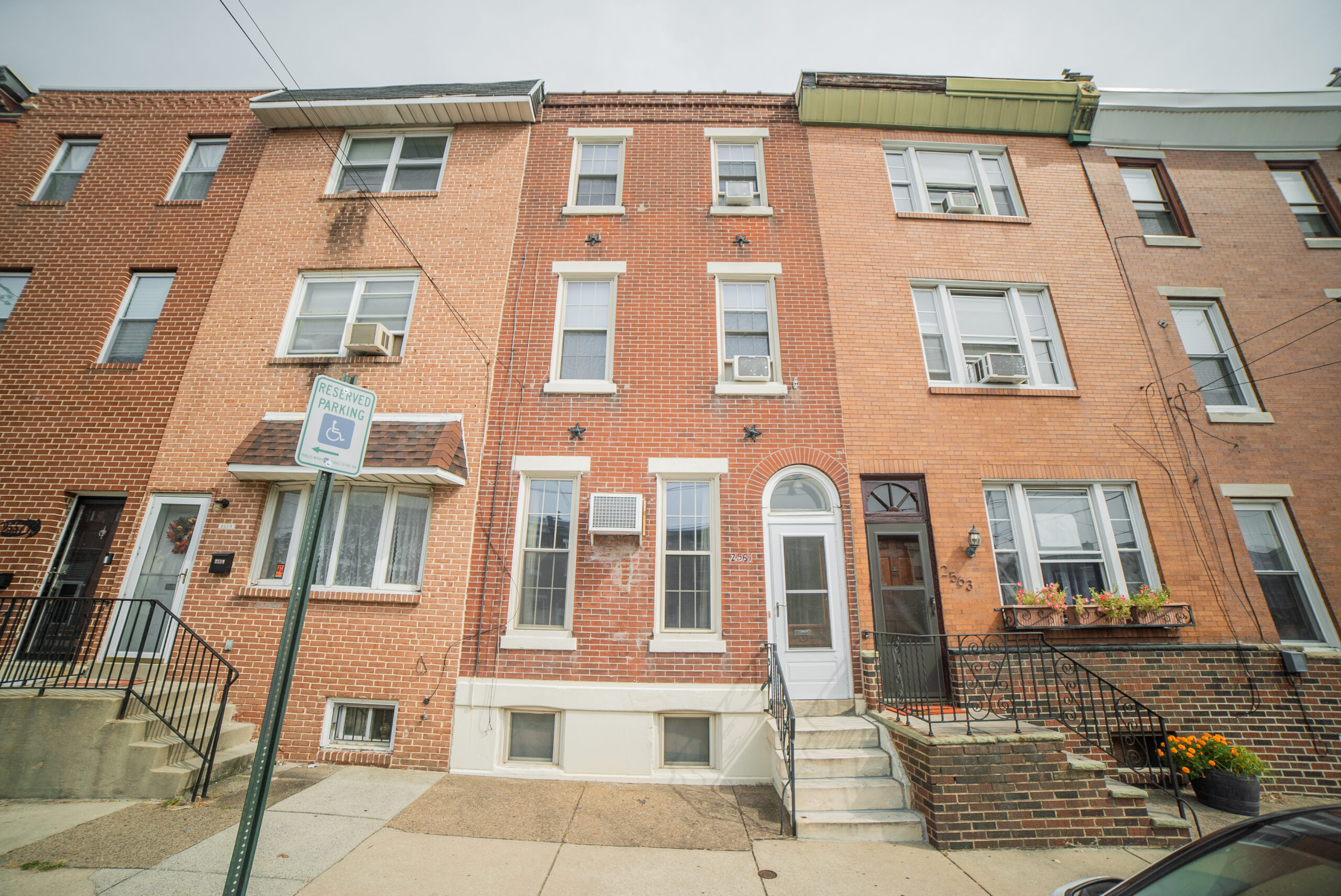 2561 E Norris Street, Philadelphia, PA 19125