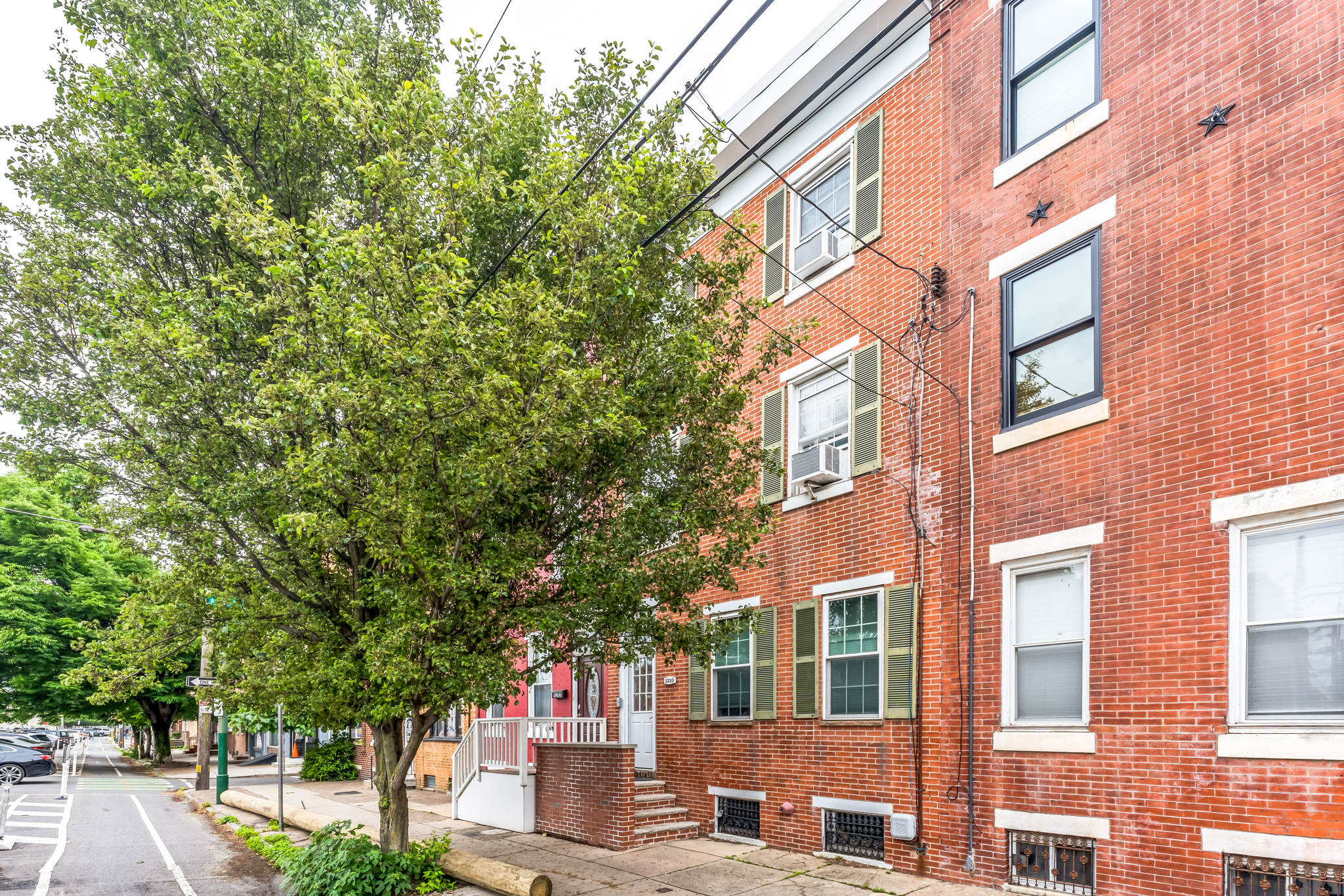 1210 S 11th Street #2, Philadelphia, PA 19147