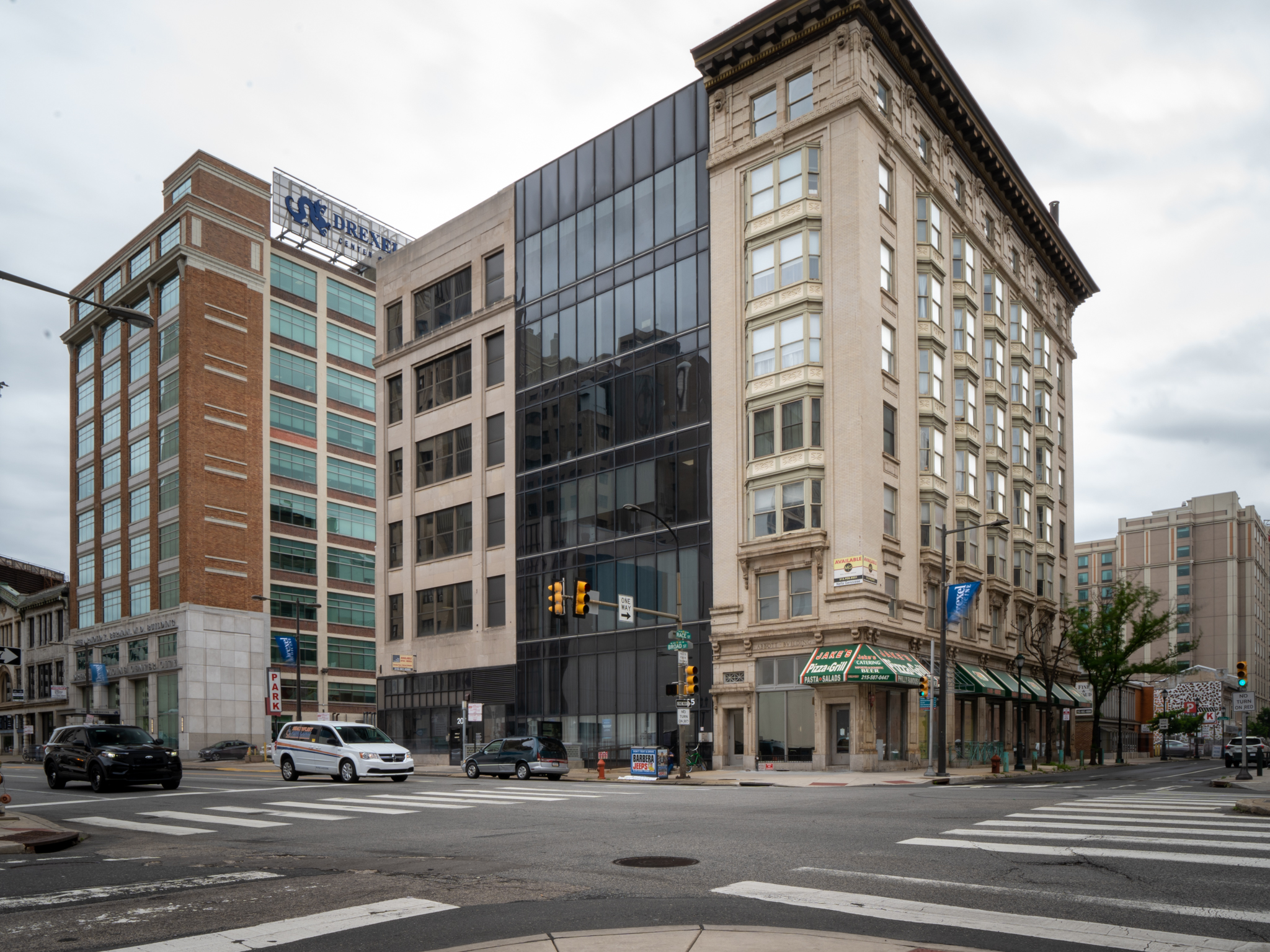 201 N Broad Street #3, Philadelphia, PA 19107