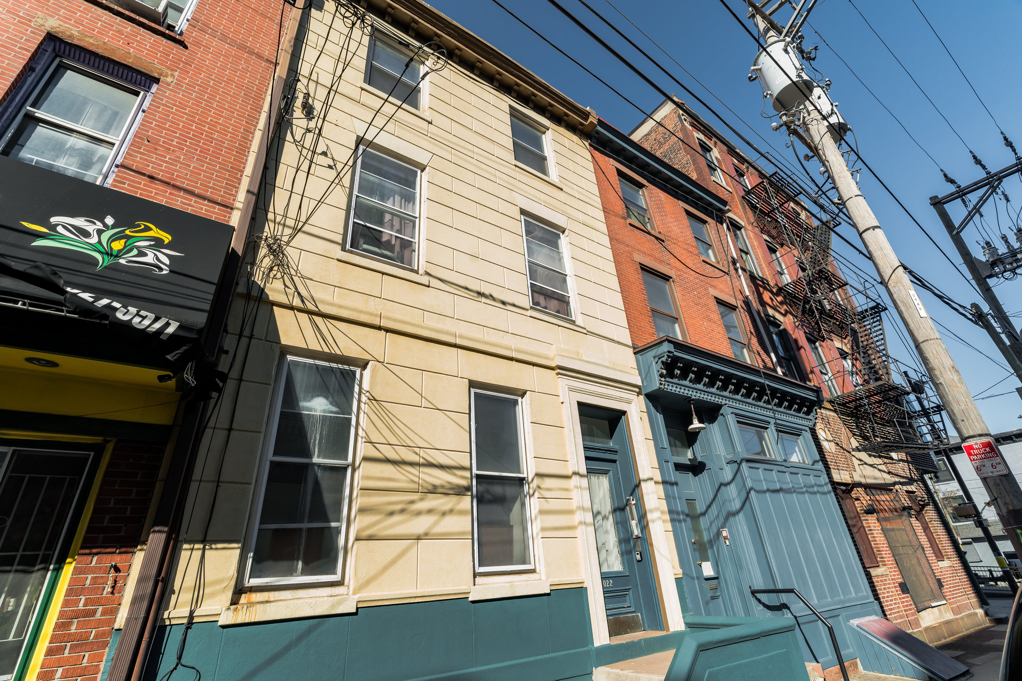 1022 N 5th Street #1F, Philadelphia, PA 19123